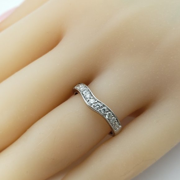 Vintage 14 Karat White Gold and Diamond Wedding Band Ring Size 7.5 #10439 - Picture 8 of 8